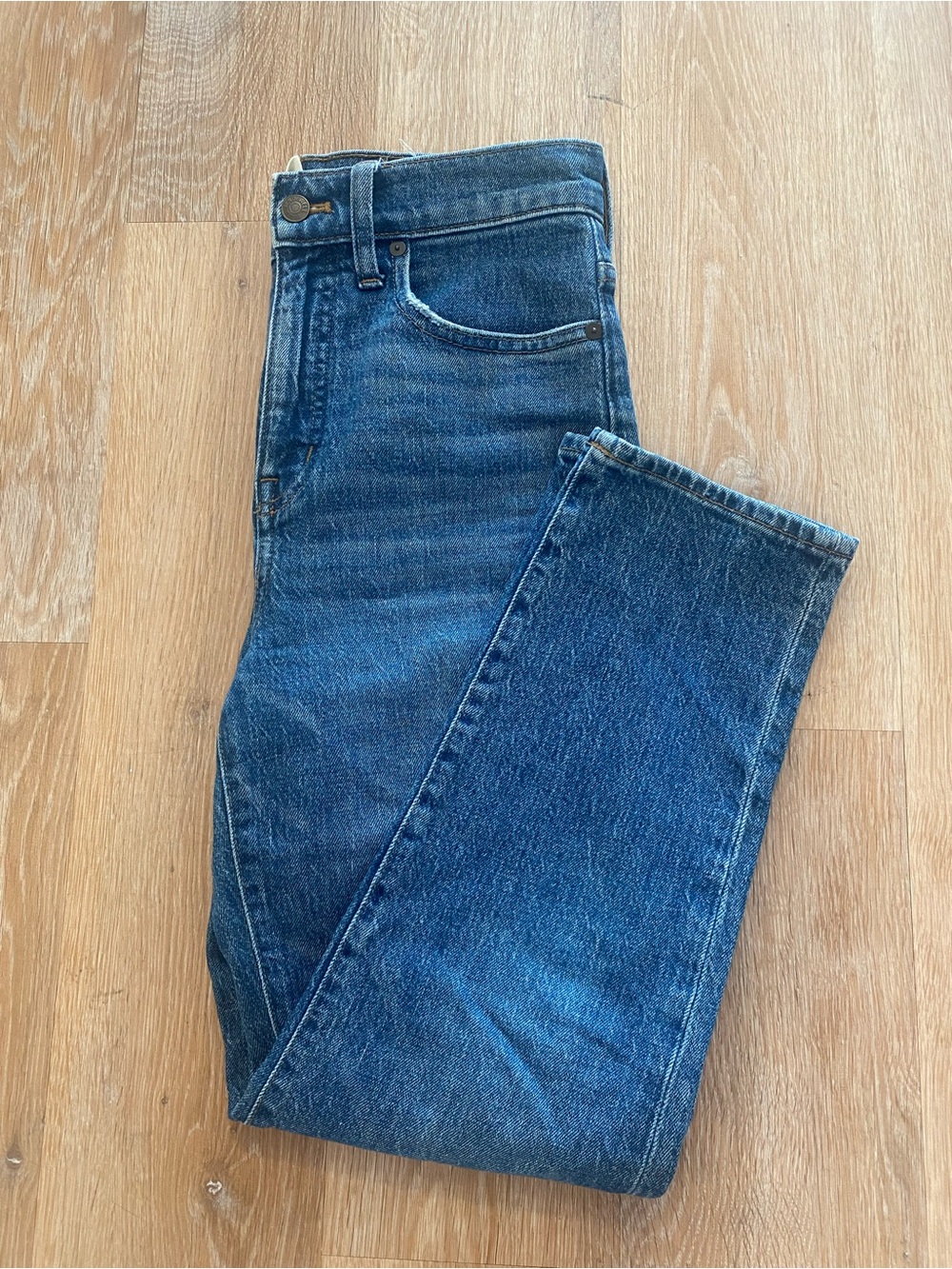 Madewell High-Rise Straight Leg Jeans – Dark Blue Wash - Picture 4 of 5